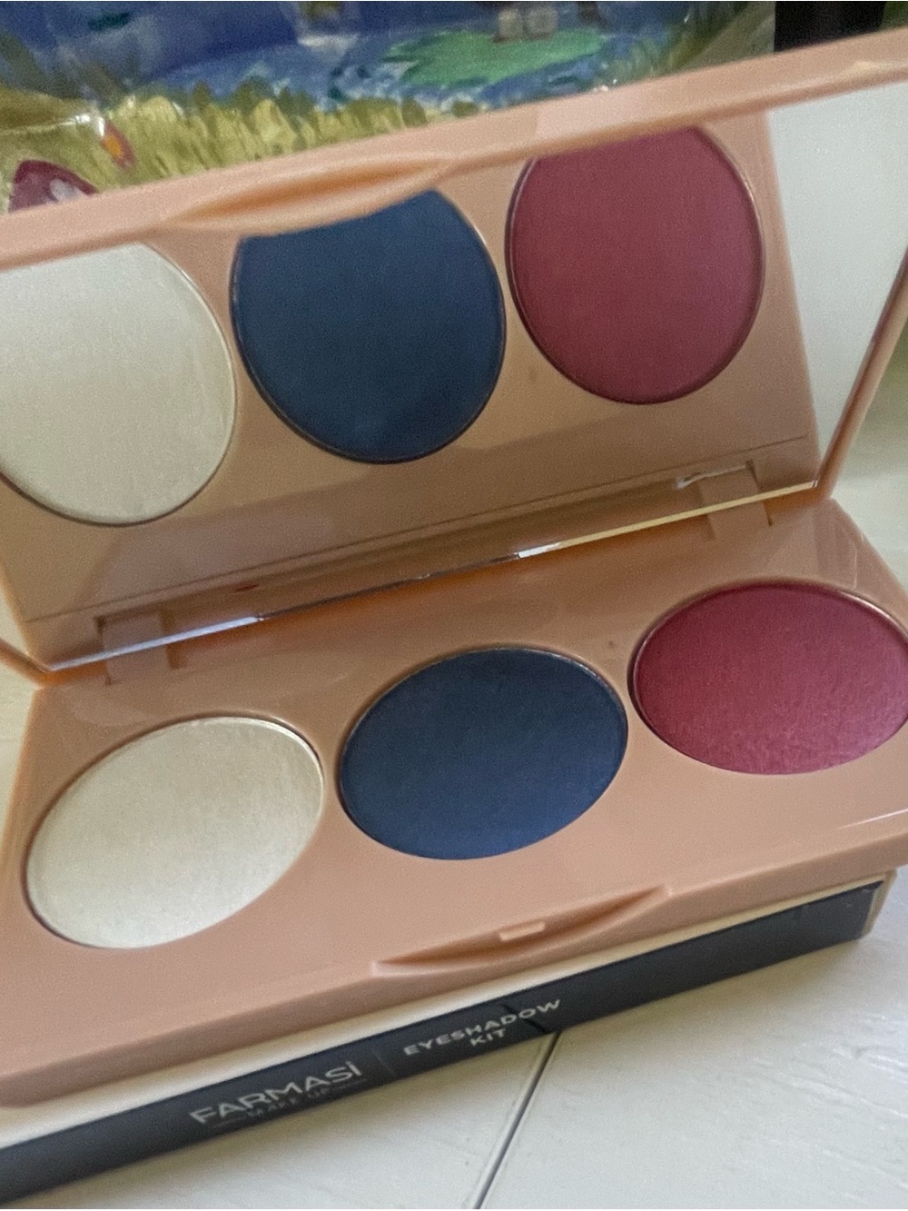 Farmasi Trio Eyeshadow Palette - Patriotic Makeup Collection
